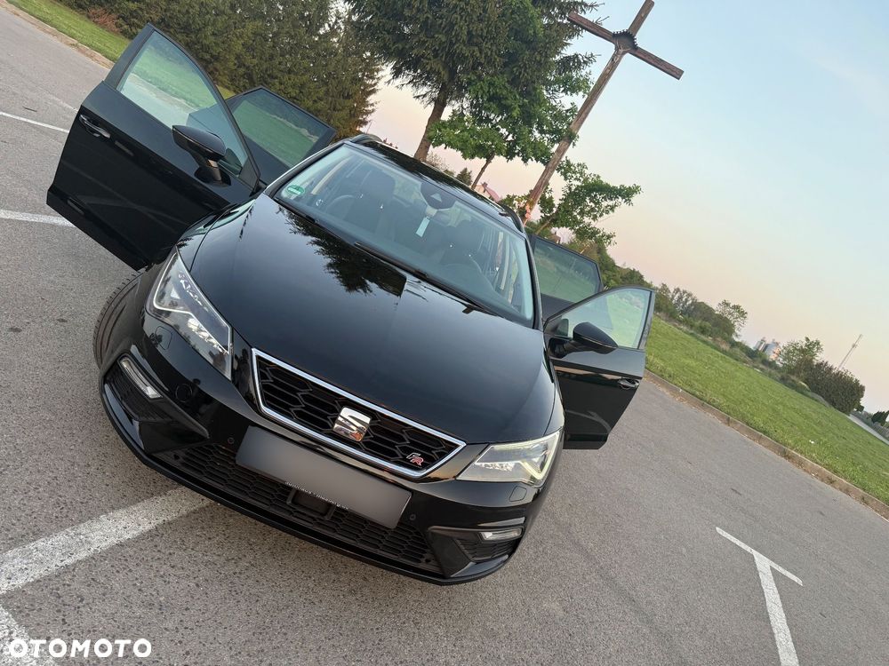 Seat Leon 1.8 TSI FR Black S&S DSG - 4