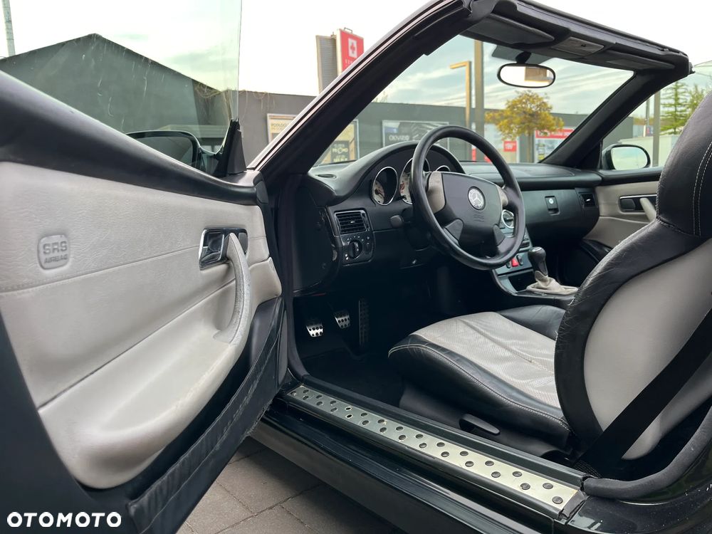 Mercedes-Benz SLK - 13