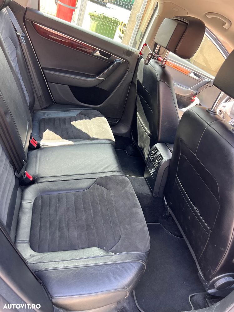 Volkswagen Passat 2.0 TDI BlueMotion Technology Highline DSG - 8