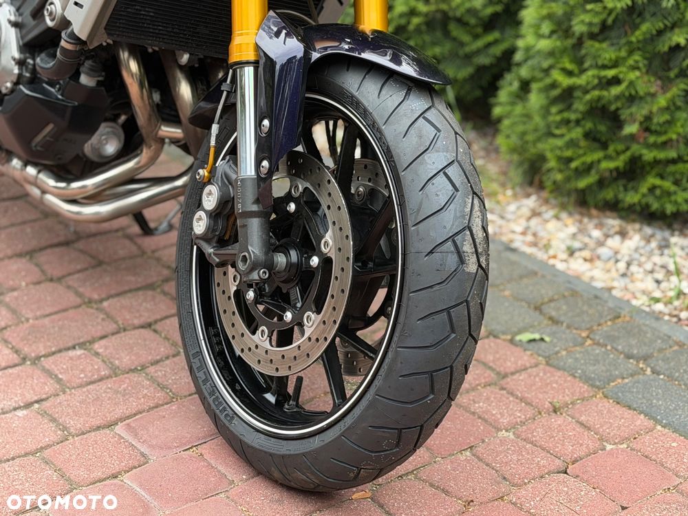 Yamaha MT - 22