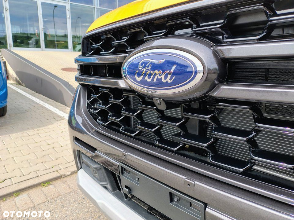 Ford Ranger - 11
