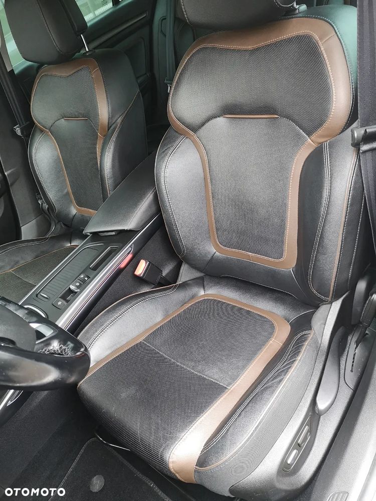 Renault Megane ENERGY TCe 130 INTENS - 33