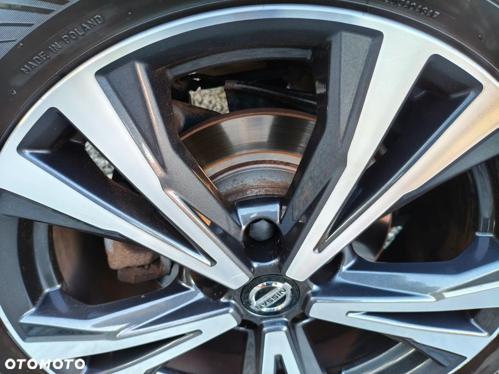 Nissan Qashqai - 12