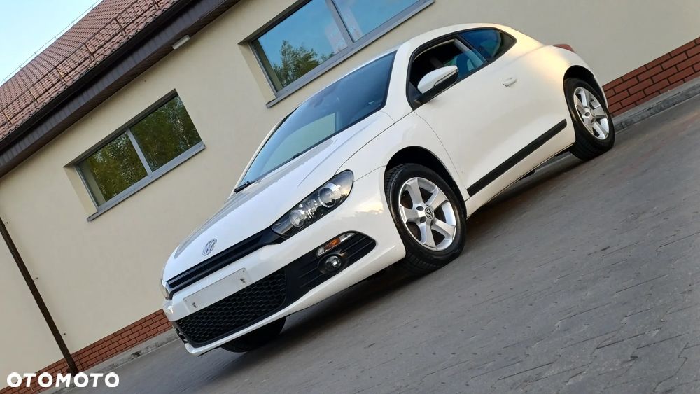 Volkswagen Scirocco 1.4 TSI BlueMotion Technology - 4