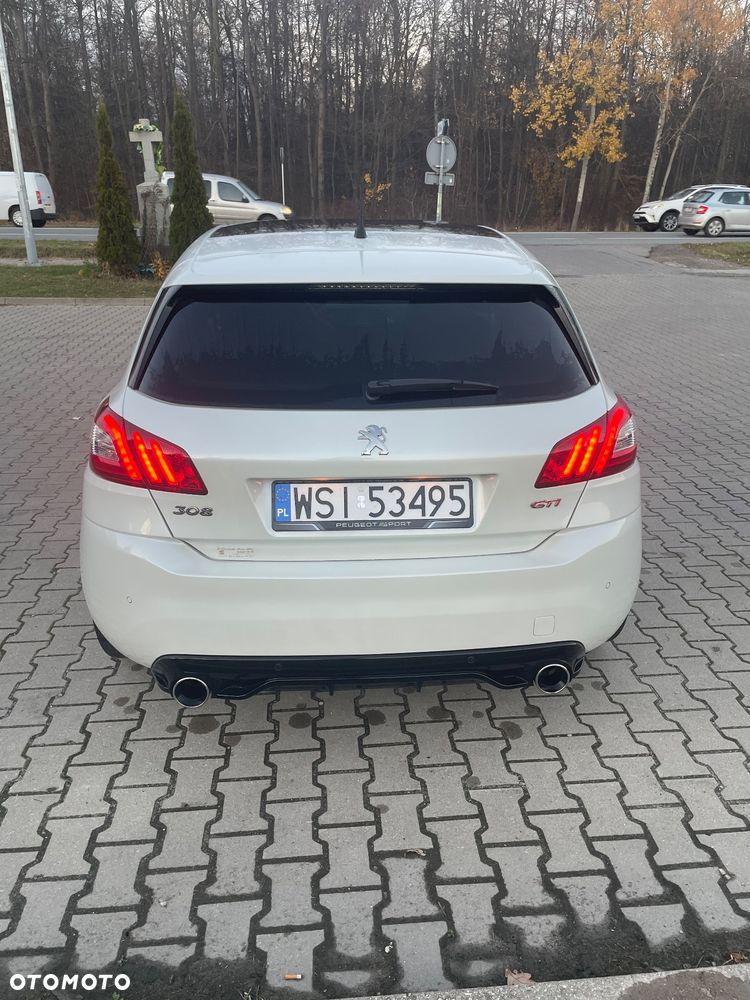 Peugeot 308 1.6 e-THP GTi by Sport S&S - 4