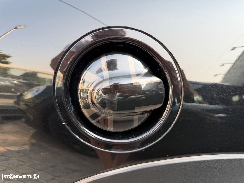 MINI Clubman Cooper SD Hampton - 16