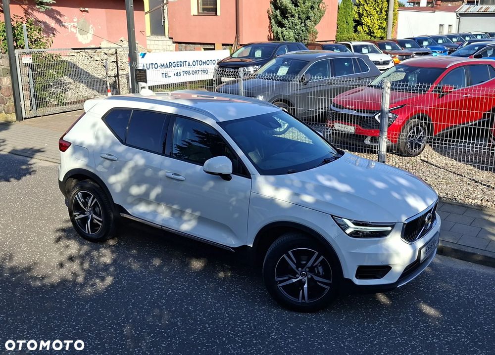 Volvo XC 40 D3 SCR Momentum Core - 34