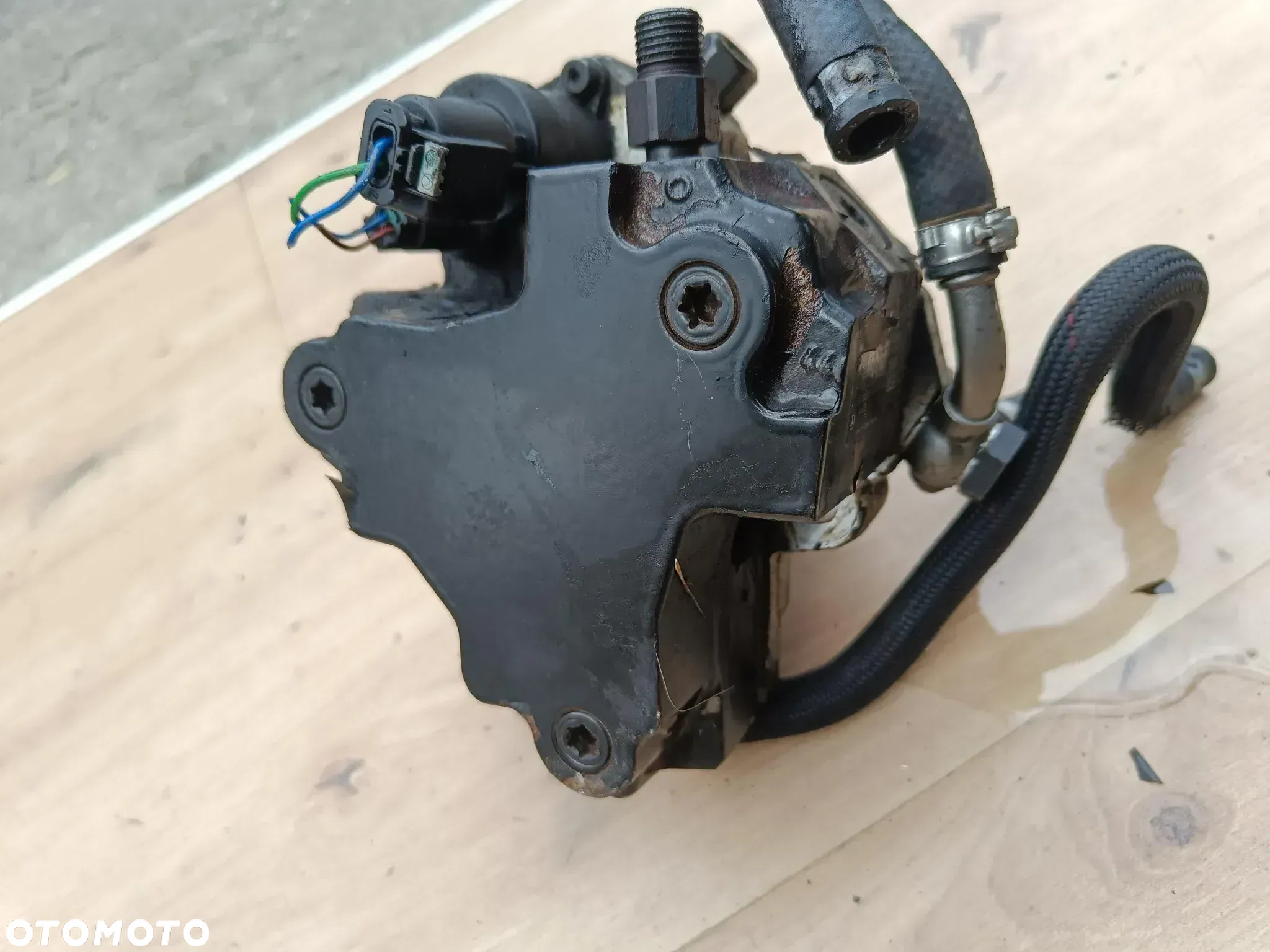 MERCEDES W164 X164 W251 4.0 V8 CDI OM629 POMPA WTRYSKOWA A6290700001 - 4