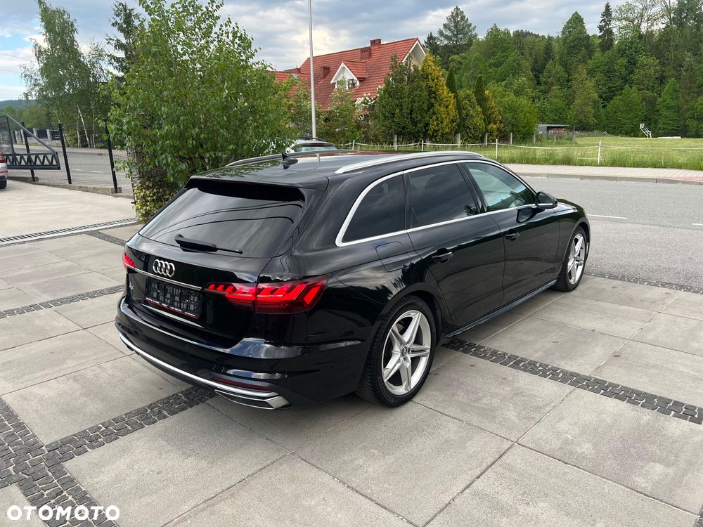 Audi A4 Avant 30 TDI S tronic - 5