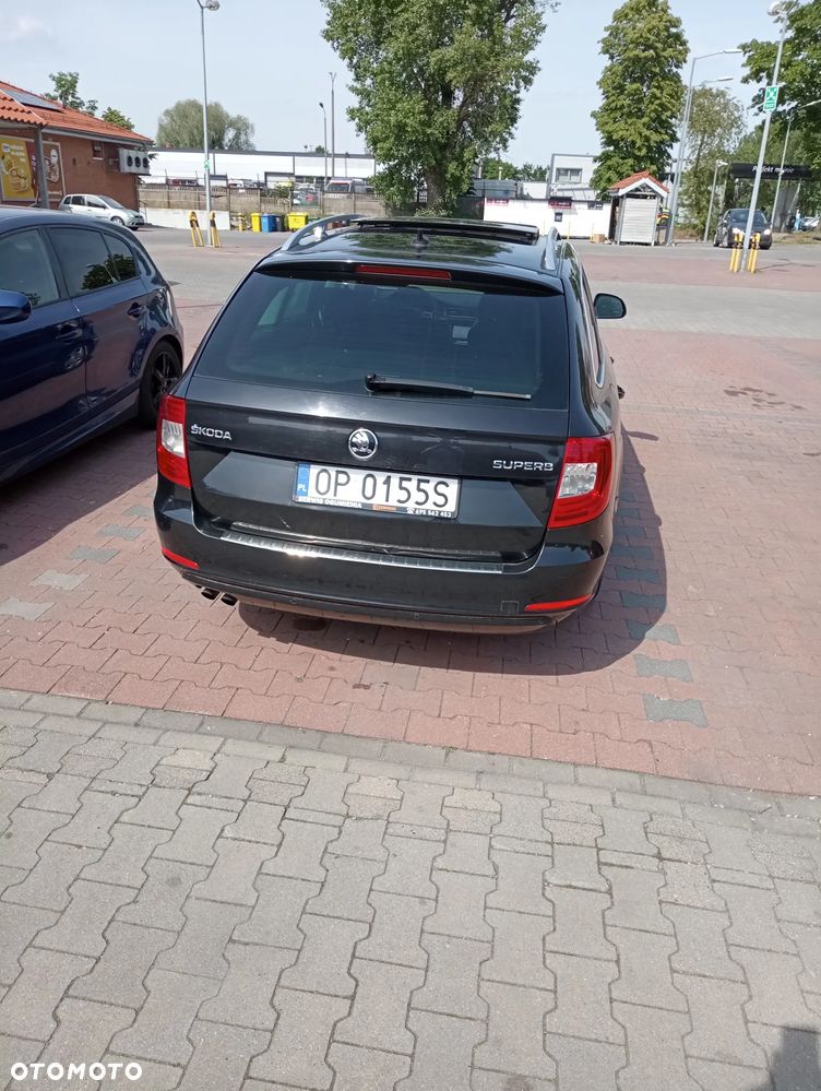Skoda Superb 1.6 TDI Ambition Greenline - 3