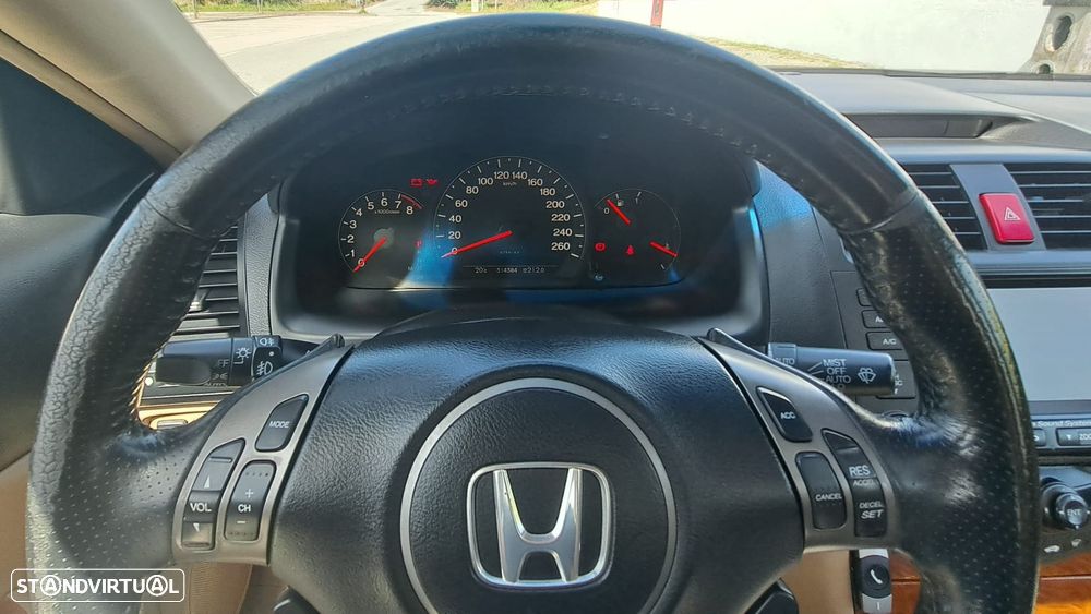 Honda Accord 2.4 Executive W/Navi Auto. - 6