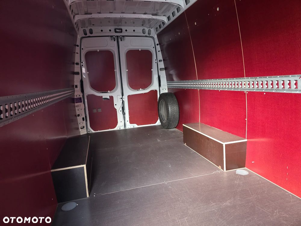 Iveco 35s14 MAXI - 18