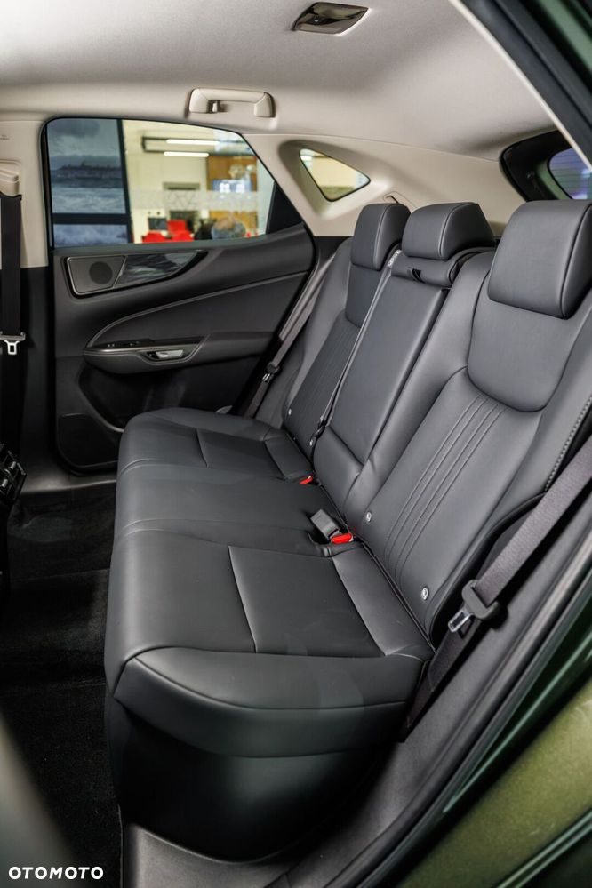 Lexus NX 350h Prestige 2WD - 23