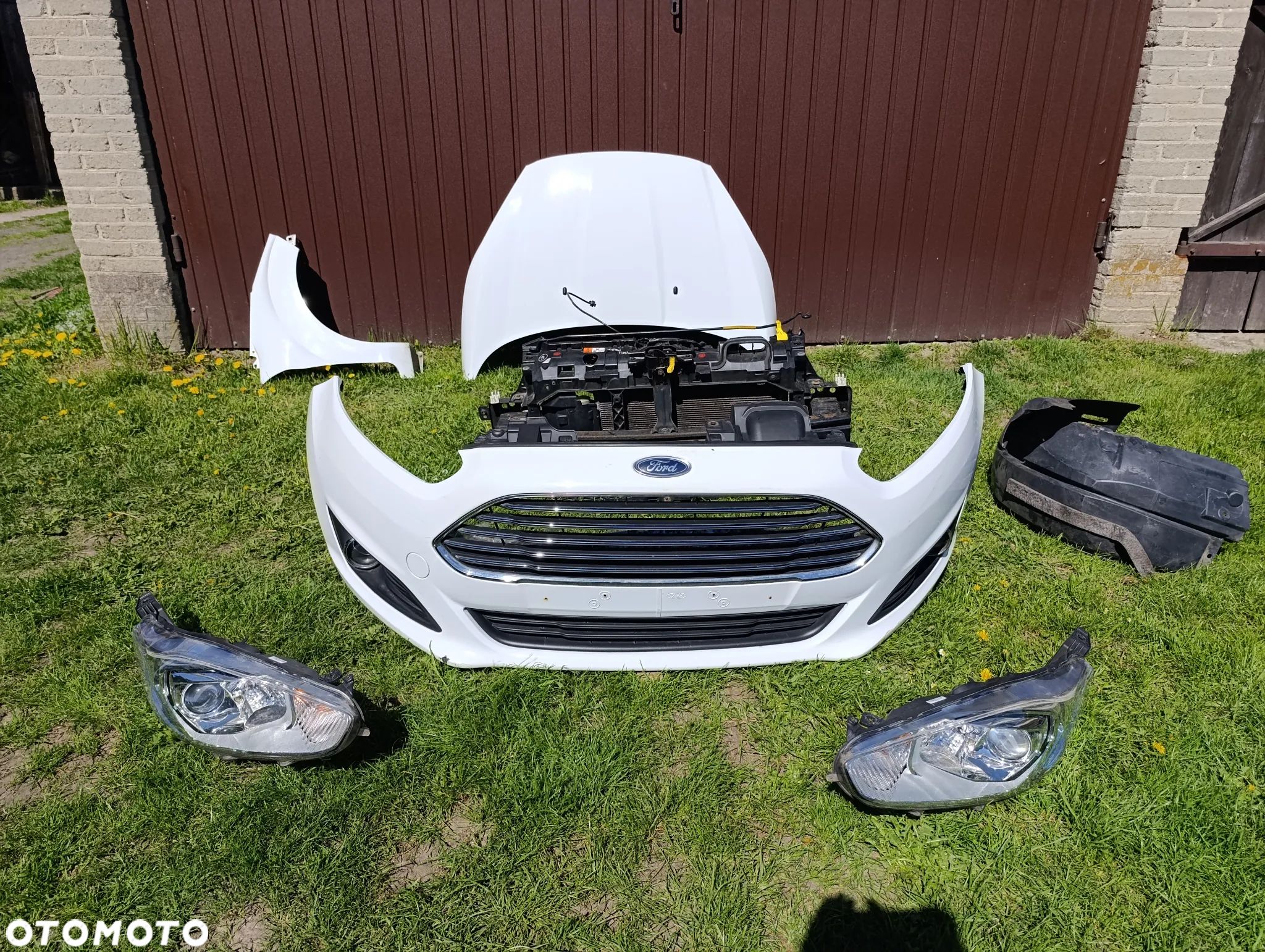 MASKA BŁONIK ZDERZAK PRZÓD FIESTA MK7 LIFT HC - 1