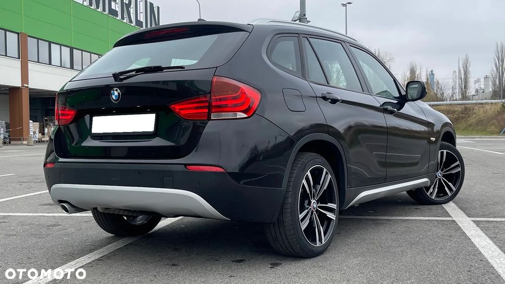 BMW X1 xDrive20d - 36