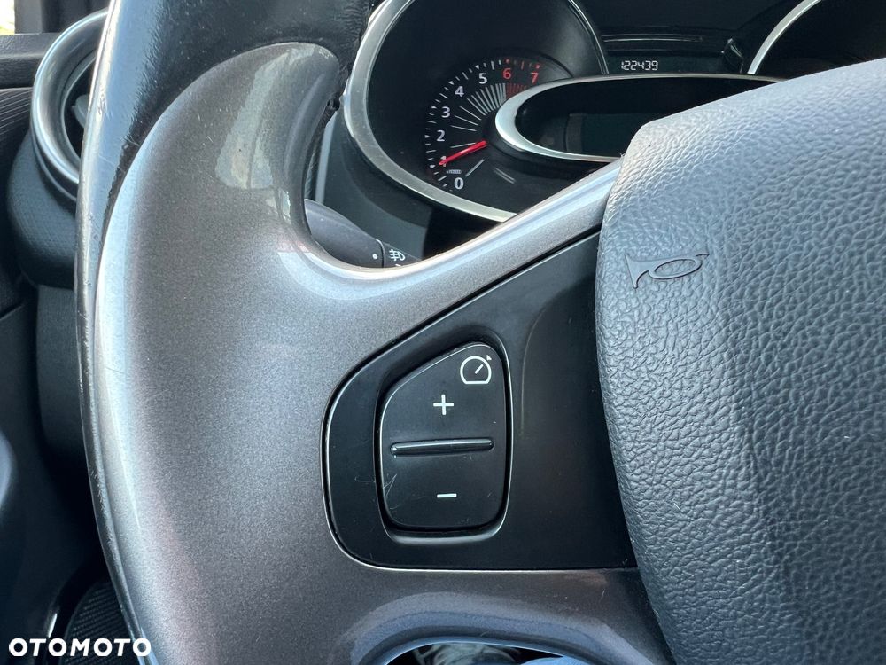 Renault Clio (Energy) TCe 90 Start & Stop LIMITED - 32