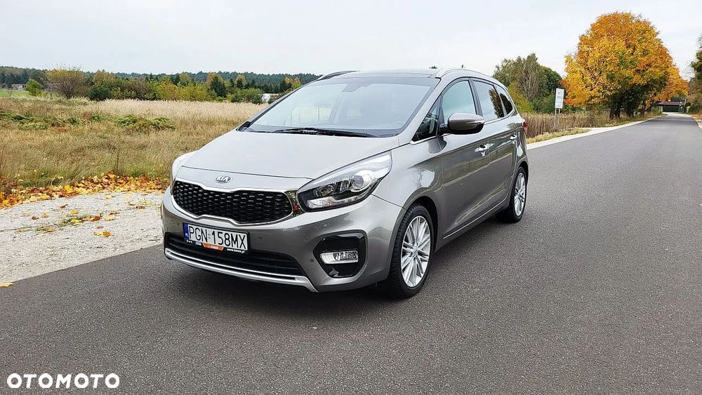 Kia Carens 1.7 CRDi M 7os - 2