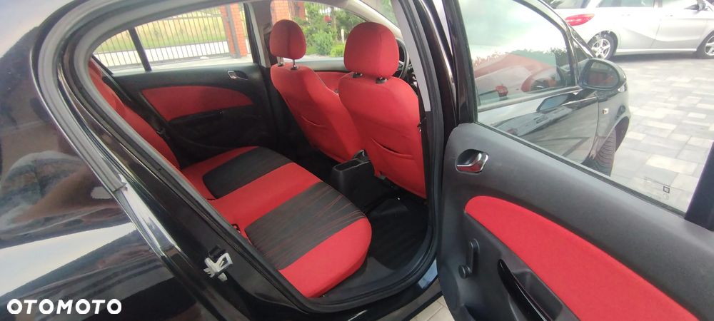 Opel Corsa 1.4 16V Color Edition - 14