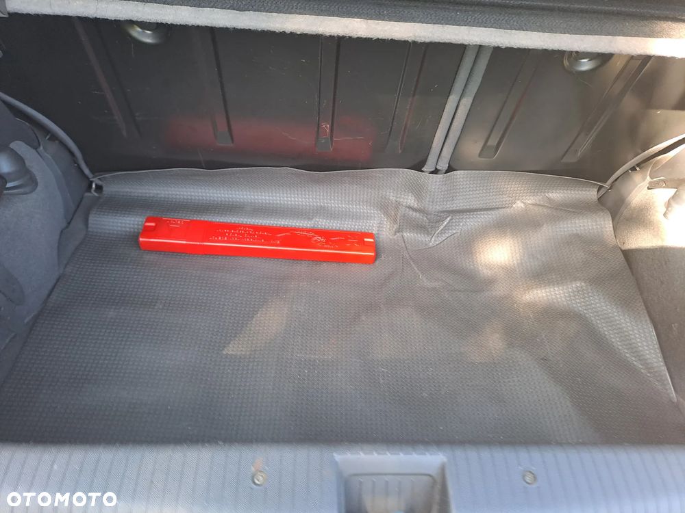 Opel Corsa - 17
