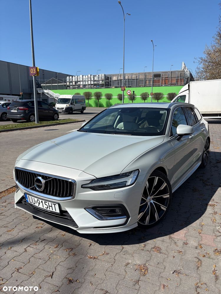 Volvo V60 D4 Inscription - 1