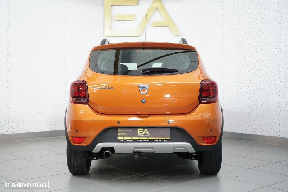 Dacia Sandero Stepway TCe 90 Easy-R S&S Celebration - 5