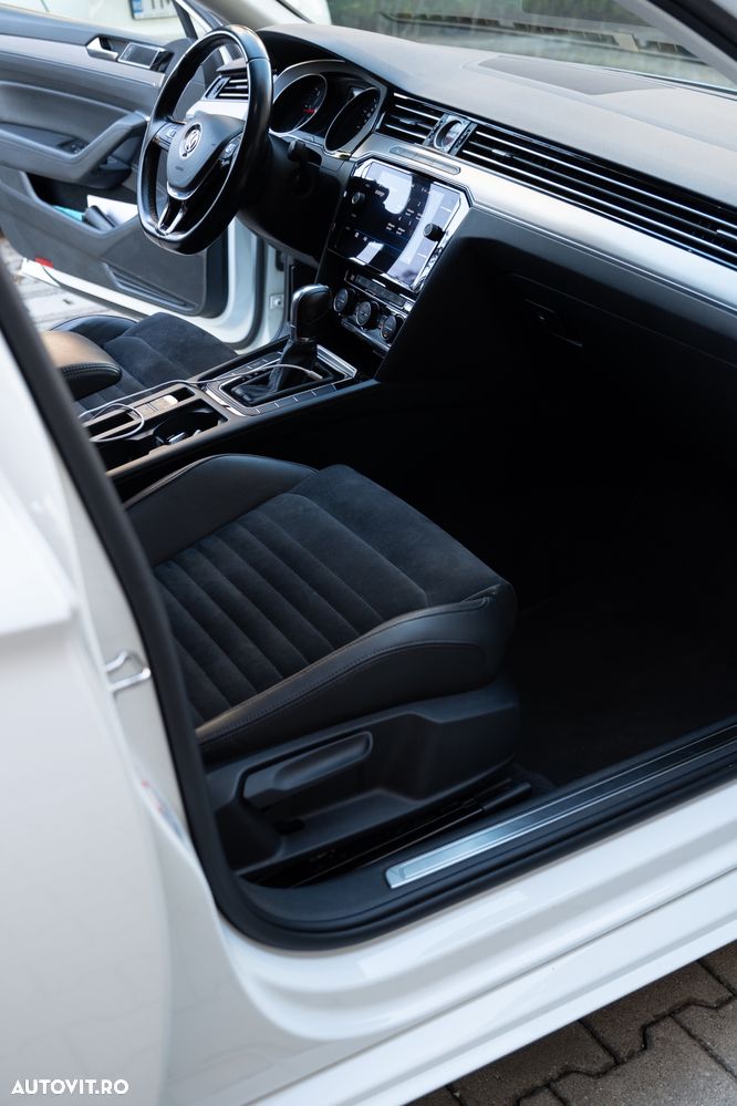 Volkswagen Passat 2.0 TDI DSG Highline - 8