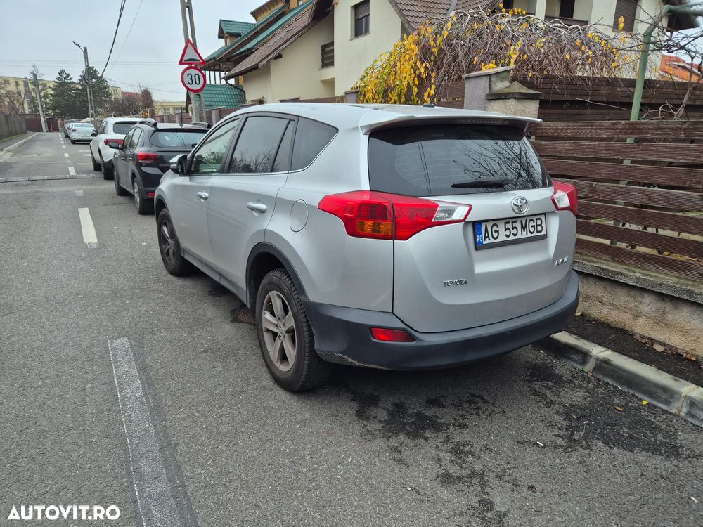 Toyota RAV4 2.0 D-4D 2WD Comfort - 4