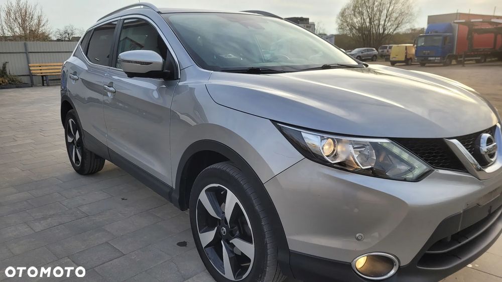 Nissan Qashqai 1.6 dCi Xtronic 360 - 4