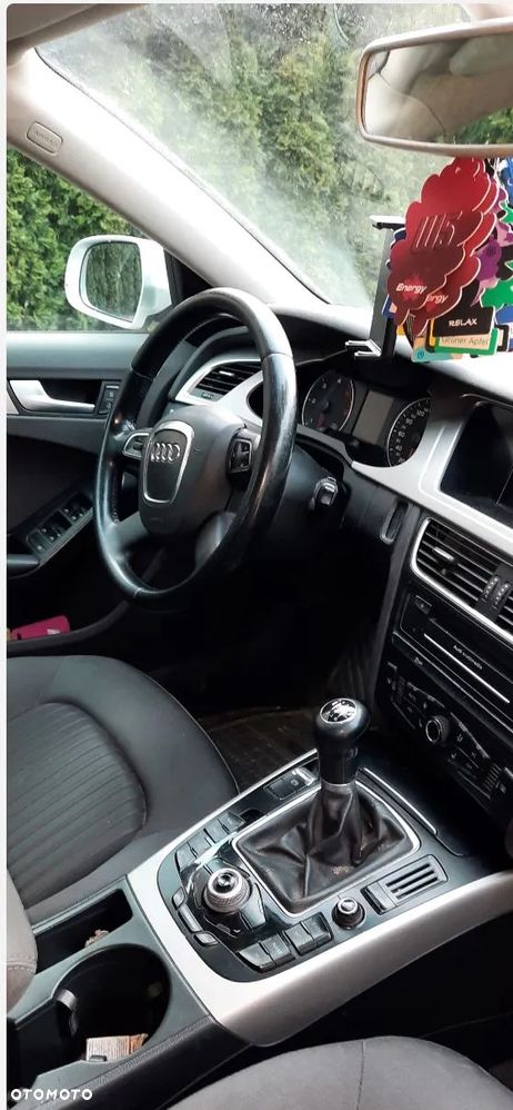 Audi A4 Avant - 5