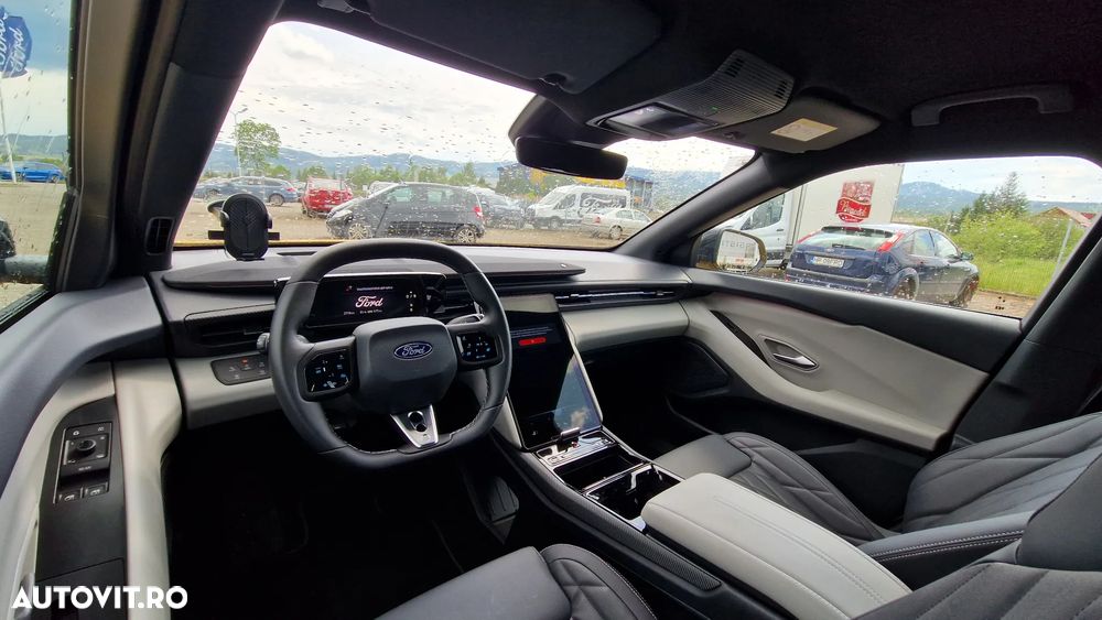 Ford Capri 77 kWh 340 CP AWD Premium - 9
