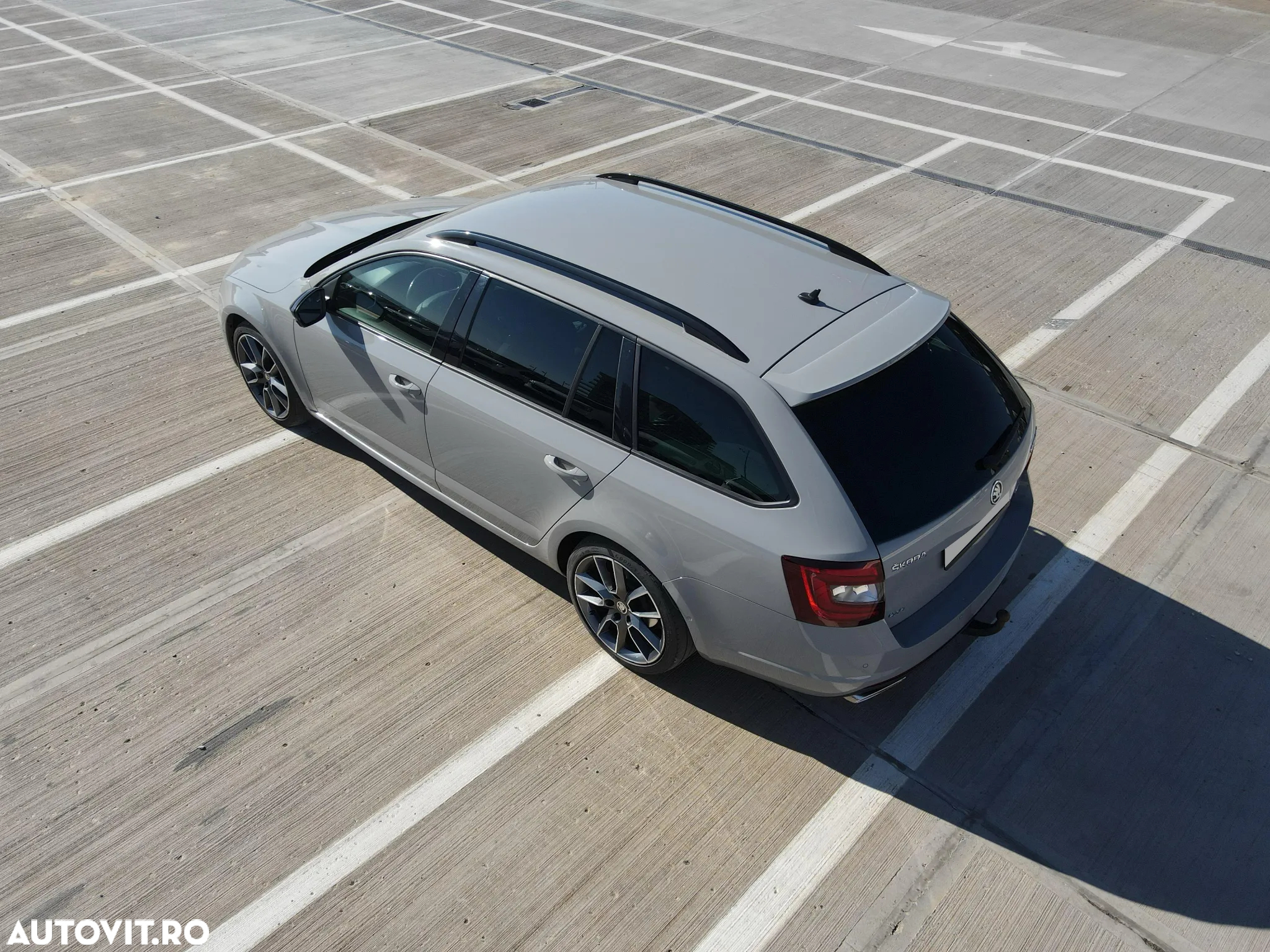 Skoda Octavia Combi 2.0 TDI 4x4 DSG RS - 18