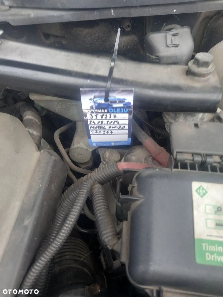 Volvo XC 70 D5 AWD Momentum - 22