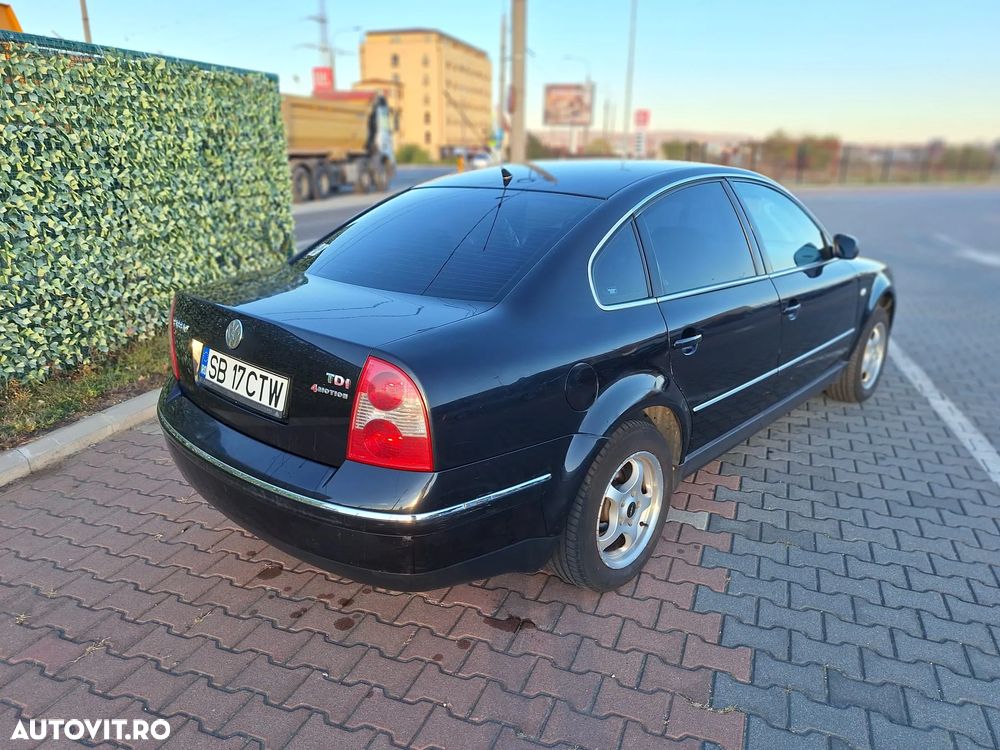 Volkswagen Passat - 2