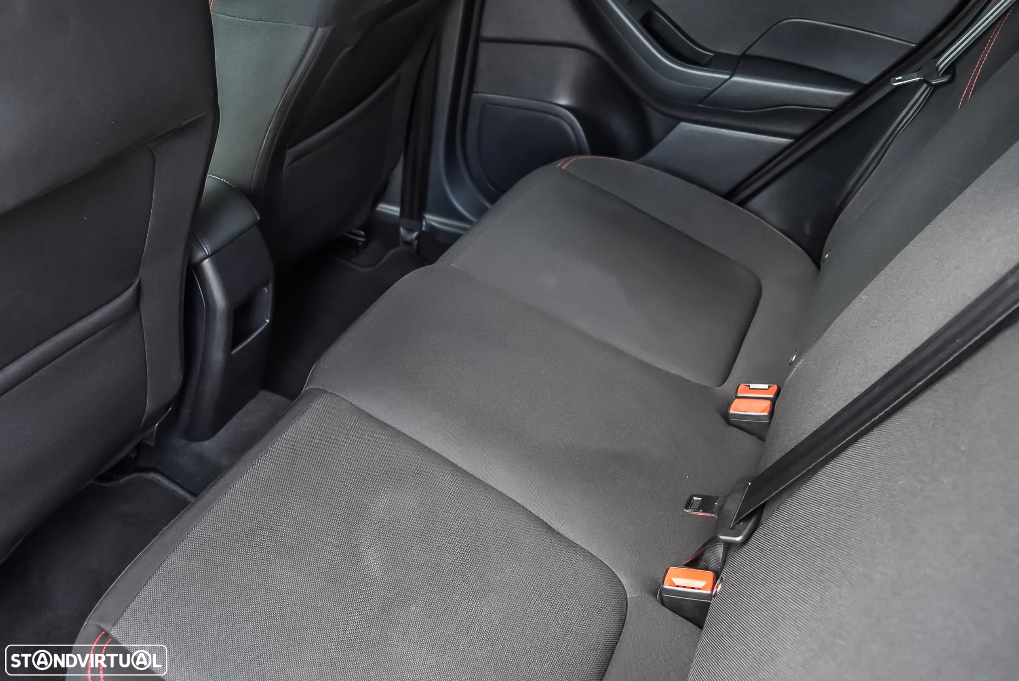 Ford Fiesta 1.0 EcoBoost ST-Line - 14