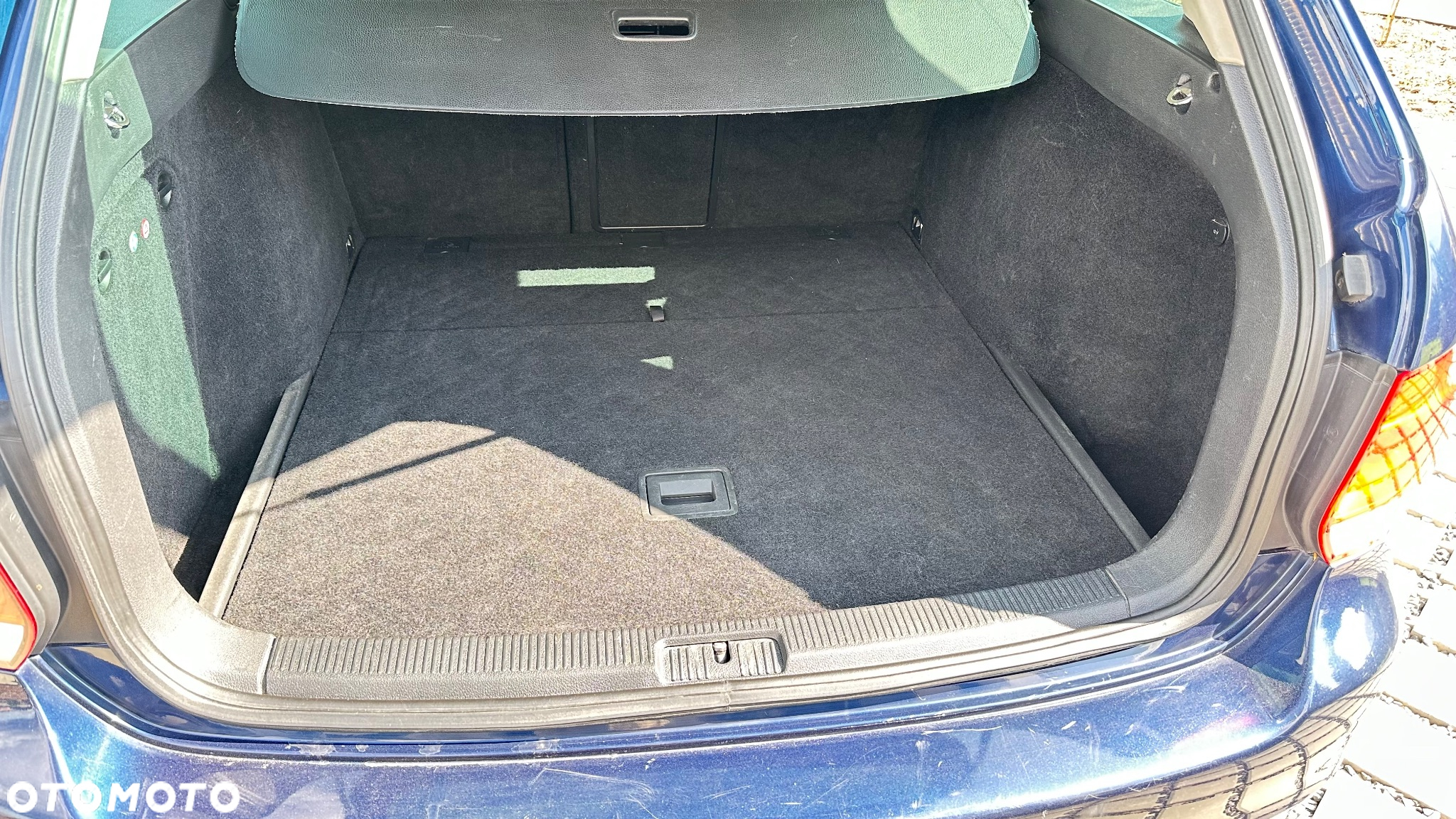 Volkswagen Golf VI 2.0 TDI Highline - 14