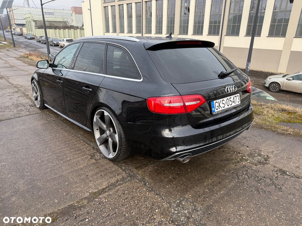 Audi A4 Avant - 5