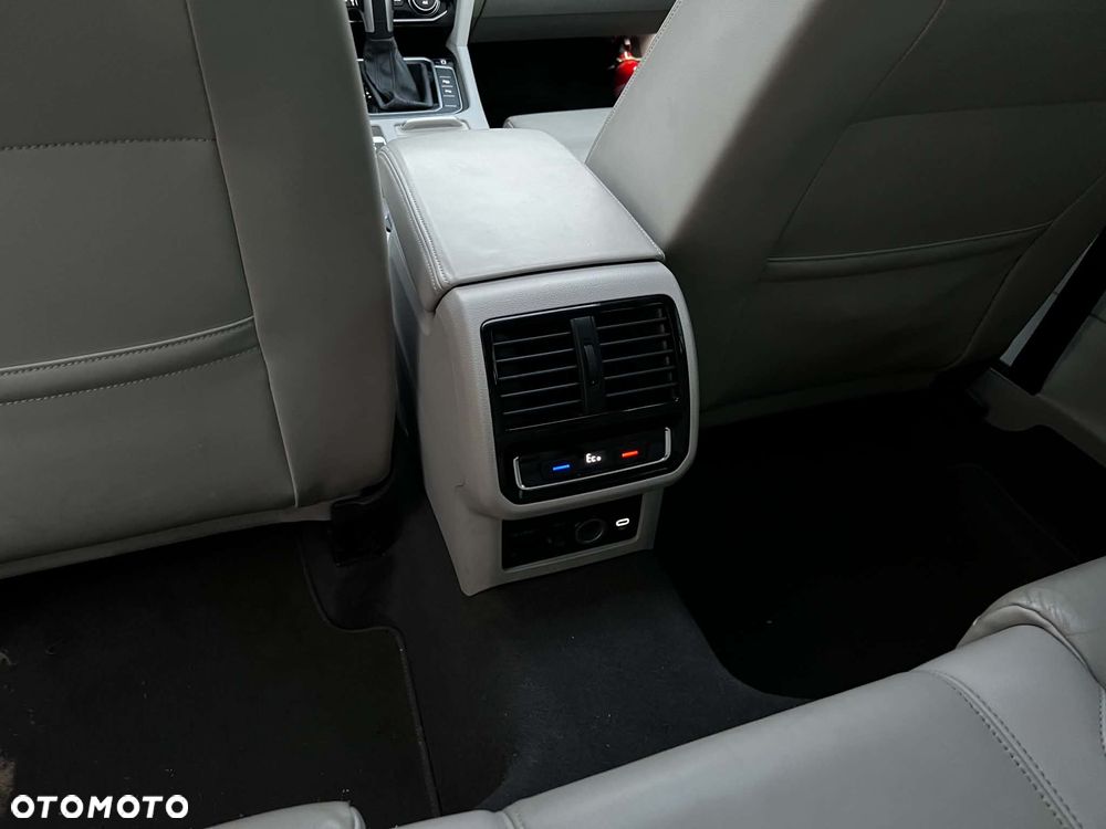 Volkswagen Passat 1.4 TSI Plug-In-Hybrid GTE - 10