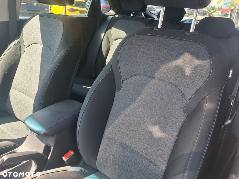 Hyundai i30 - 19