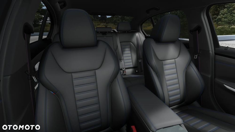 BMW Seria 3 M340i xDrive mHEV sport - 12