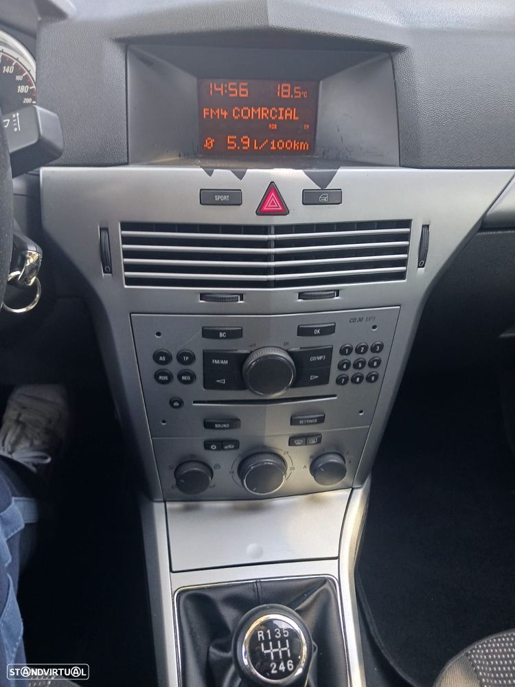 Opel Astra Caravan 1.7 CDTi Cosmo - 26