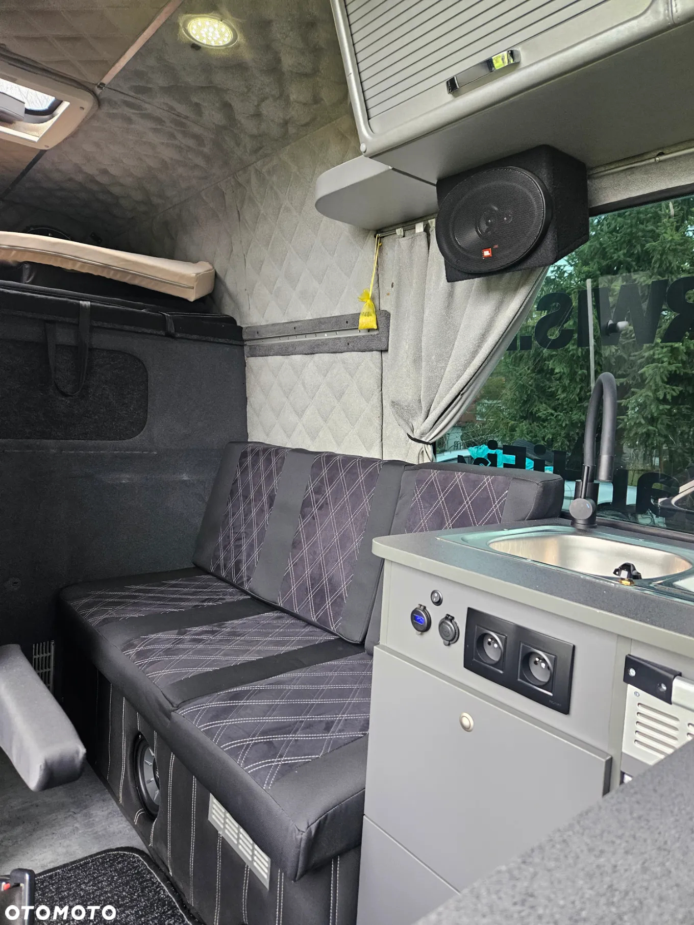 Mercedes-Benz Sprinter - 19