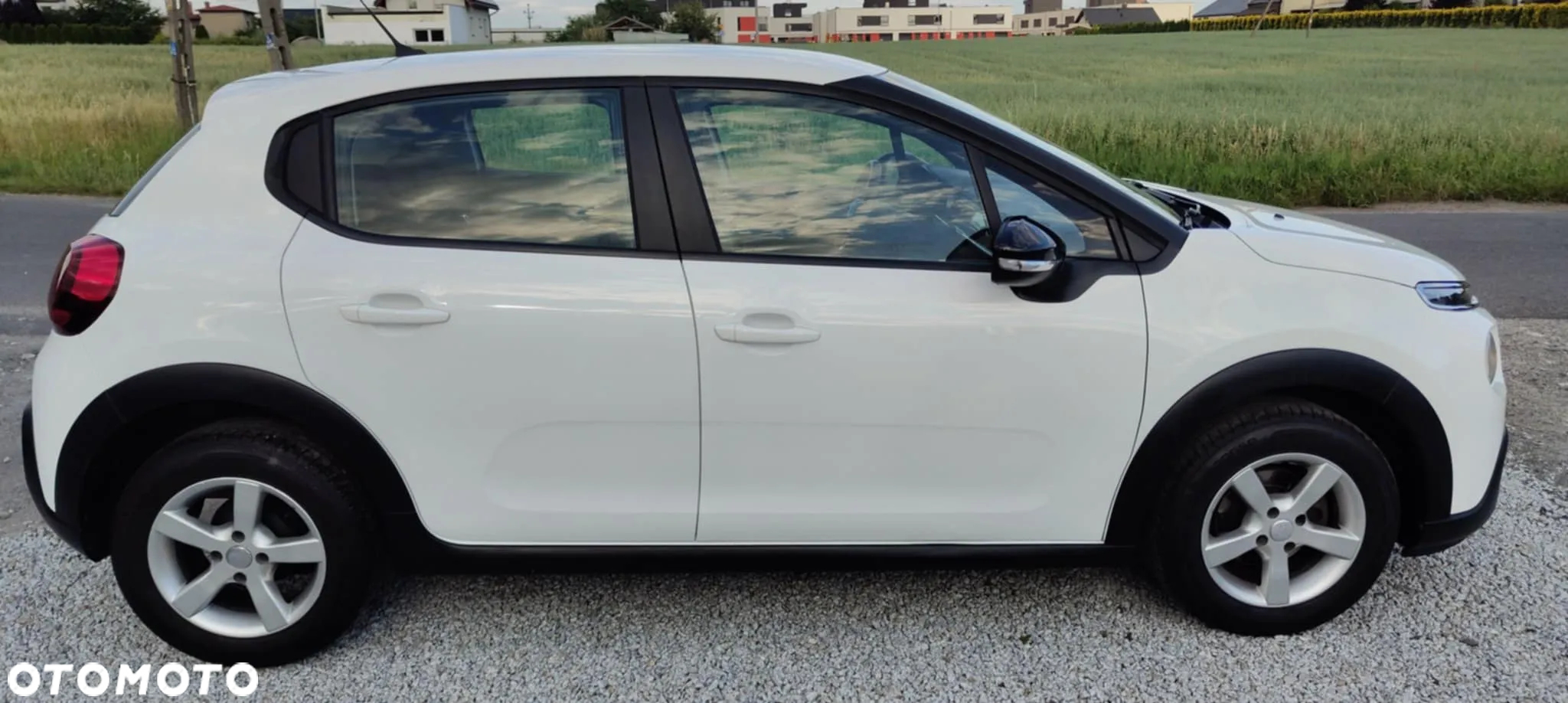 Citroën C3 Pure Tech 82 SHINE - 12