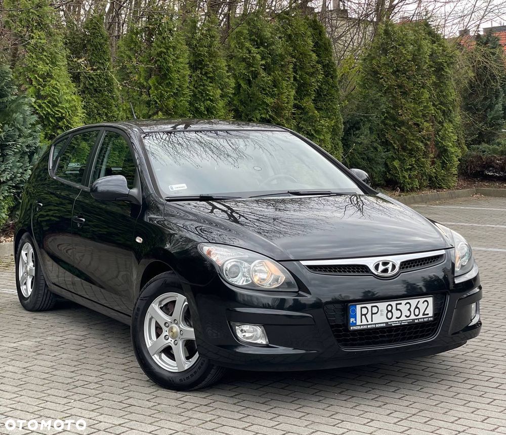 Hyundai i30 1.4 Comfort - 1