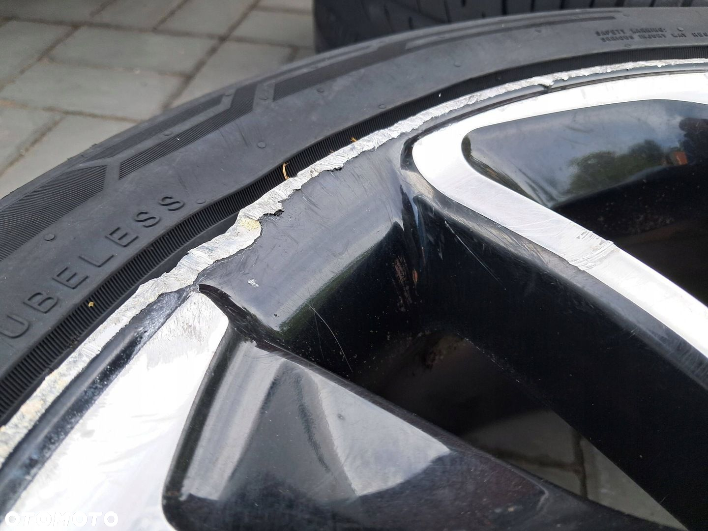 Citroen DS4 felgi aluminiowe 18" ET29 4x108 9688904377 225/45R18 - 5
