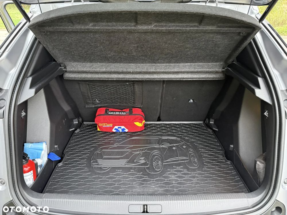 Peugeot 2008 1.2 PureTech Allure Pack S&S - 8