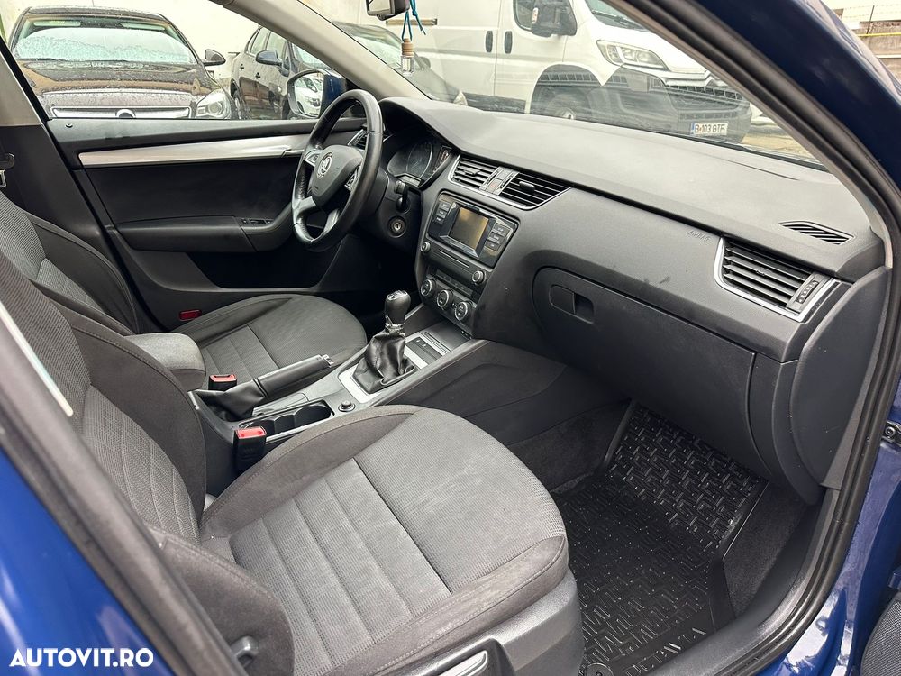Skoda Octavia 1.6 TDI Ambition - 5