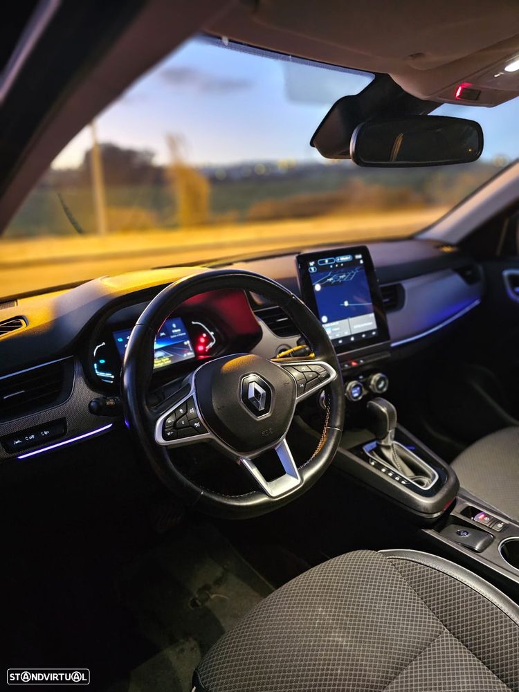 Renault Arkana 1.6 E-Tech Business - 8