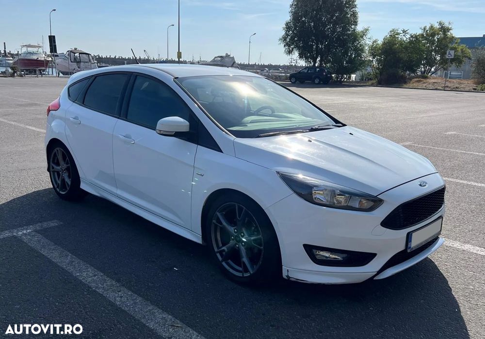 Ford Focus 1.0 EcoBoost ST-Line - 7