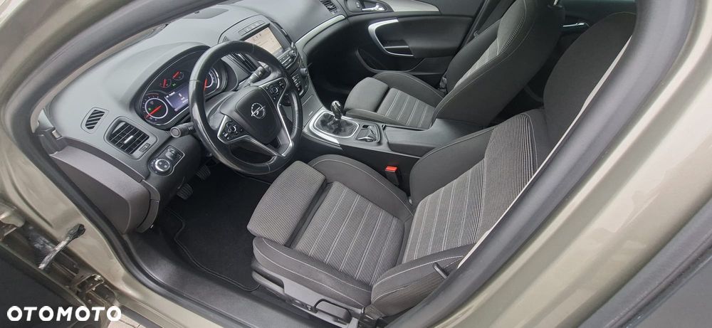 Opel Insignia 1.4 T Cosmo S&S - 7