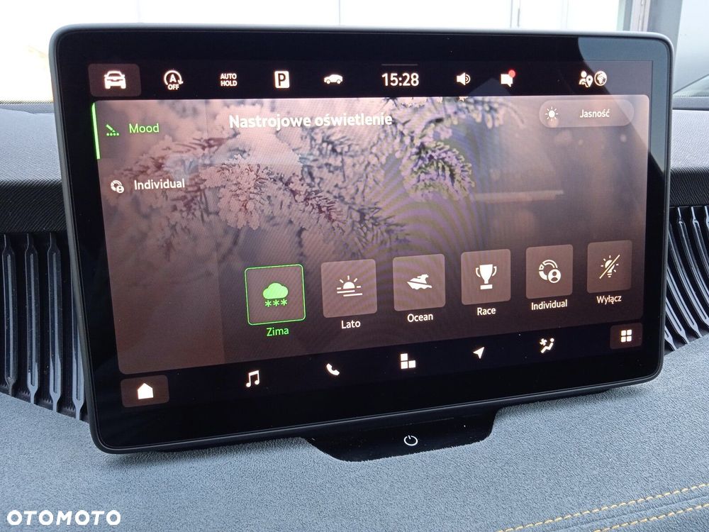 Skoda Superb 2.0 TDI SCR 4x4 Selection DSG - 34